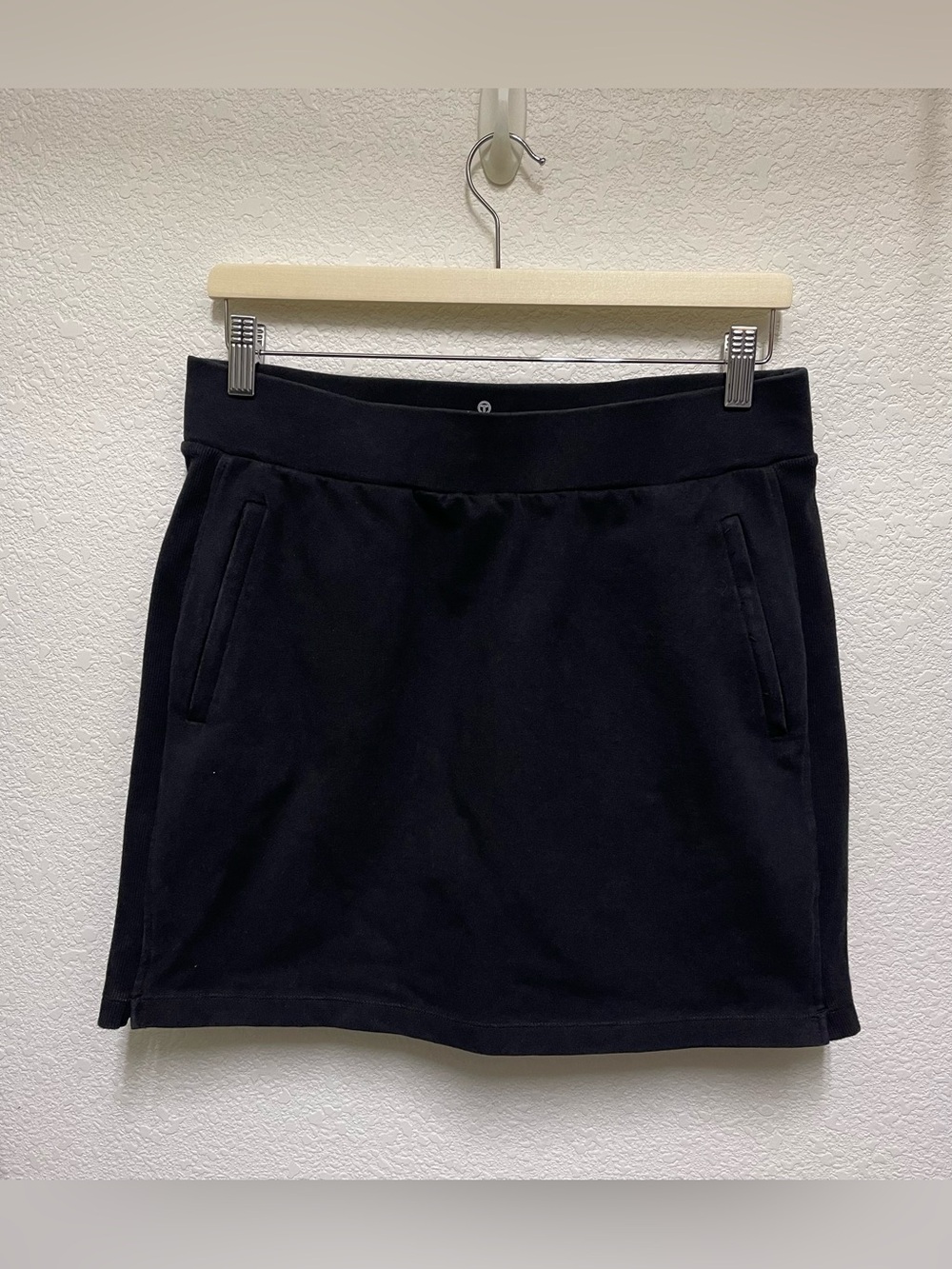T by TALBOTS Everyday Black Stretch Skort Tennis Pickleball Activewear Size MP